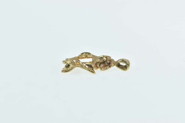 14K Yellow Gold Rose Flower Vintage Classic Romantic Charm/Pendant