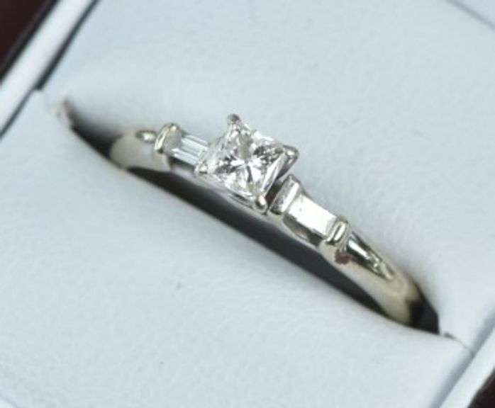 14K Yellow Gold 0.40 Ctw Diamond Princess Engagement Ring