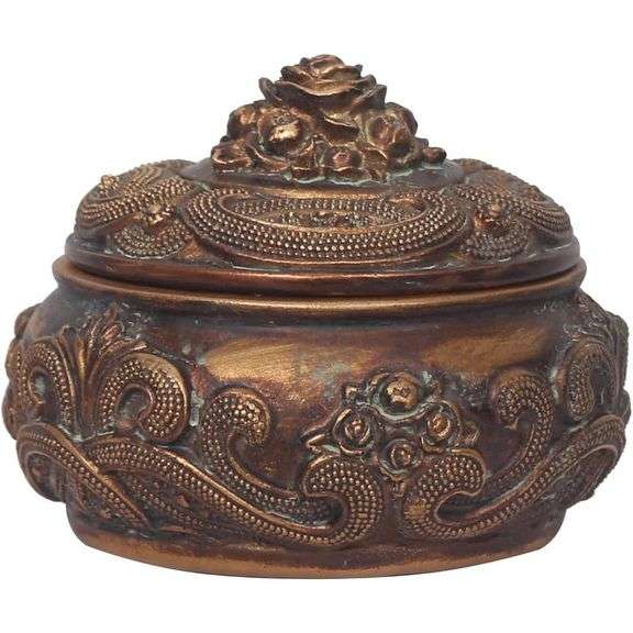 Art Nouveau Hand-Painted Vintage Rings Box