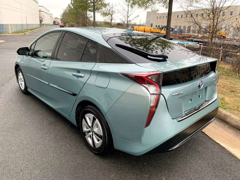 2016 Toyota Prius 5dr HB Three Touring