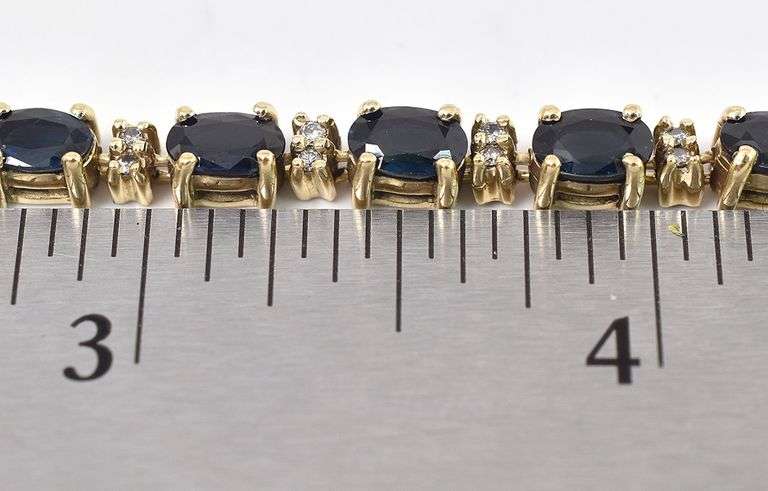 Fantastic 14K Yellow Gold Diamond and Blue Sapphire Gemstone Bracelet