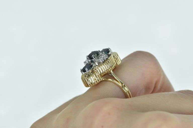 14K Yellow Gold 2.20 Ctw Oval Sapphire Diamond Statement Ring