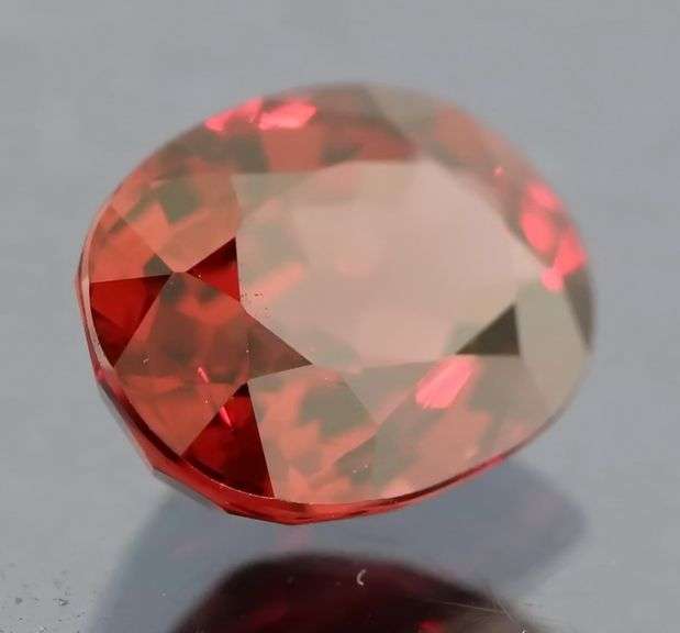 Captivating 1.69ct VS red Rhodolite Garnet