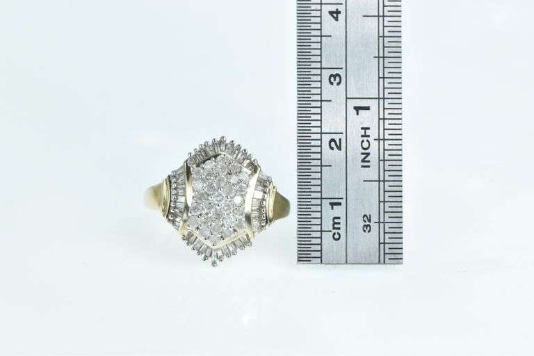 10K Yellow Gold 1.70 Ctw Baguette Halo Diamond Cluster Ring