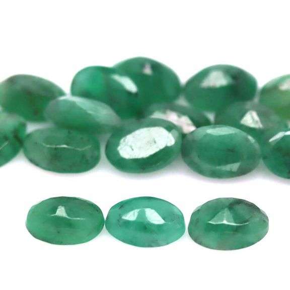 Oval cut 9ct Zambian Emerald set