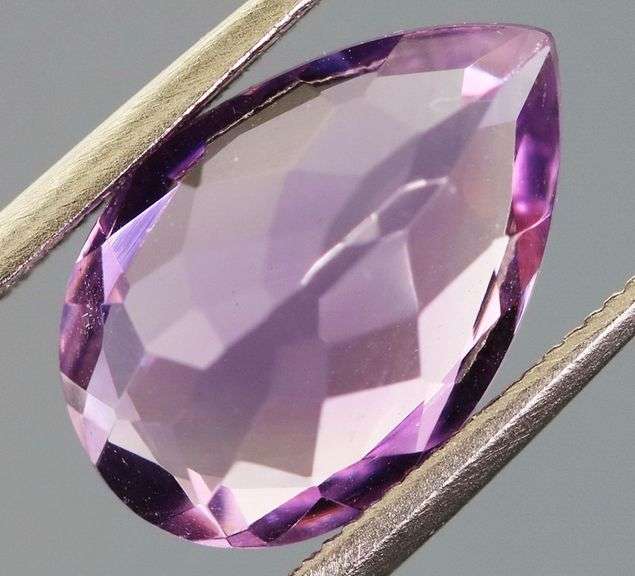 Glittering 2.61ct pear cut Amethyst