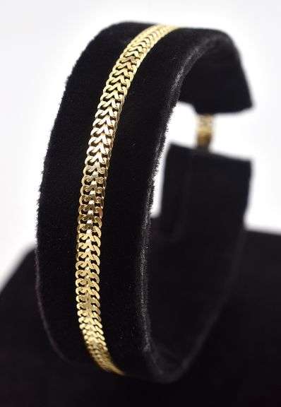 Sturdy 14K Yellow Gold Chain Bracelet