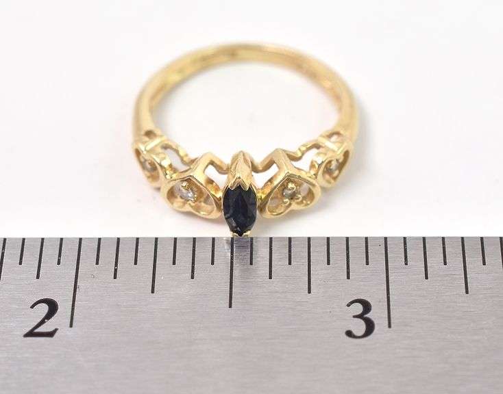 Stunning 14K Yellow Gold Diamond and Blue Sapphire Ring