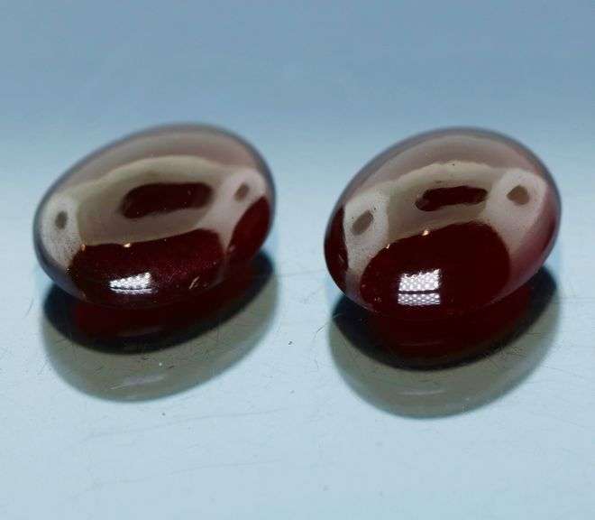 Ravishing 9.99ct untreated garnet cabochon pair