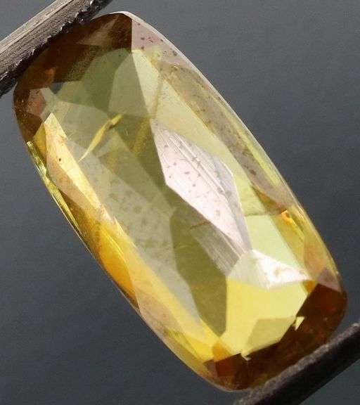 Gorgeous 1.63ct color shifting Sphene