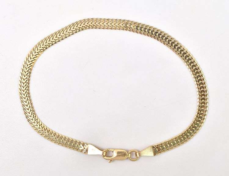 Sturdy 14K Yellow Gold Chain Bracelet