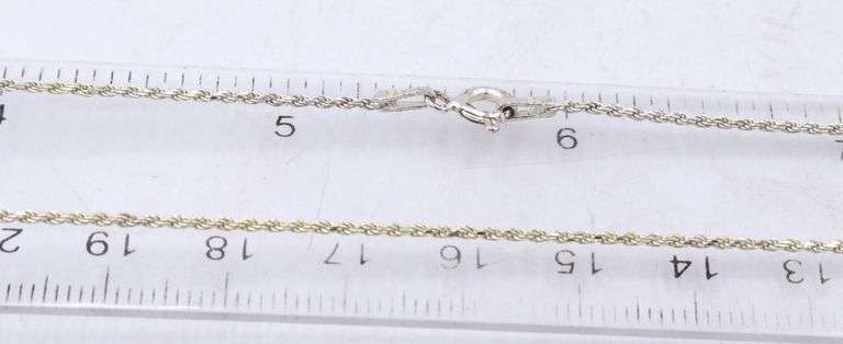 Group Lot of Vintage 925 sterling silver necklaces