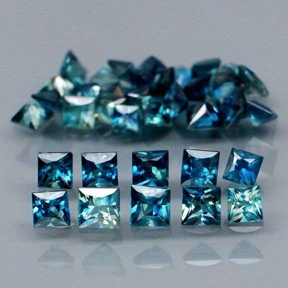 Heated only! 3.15ct princess cut Australian Sapphire set