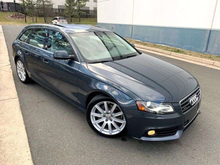 2011 Audi A4 4dr Avant Wgn Auto quattro 2.0T Premium Plus