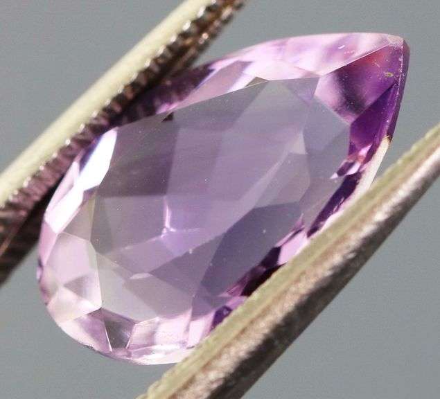 Glittering 2.61ct pear cut Amethyst