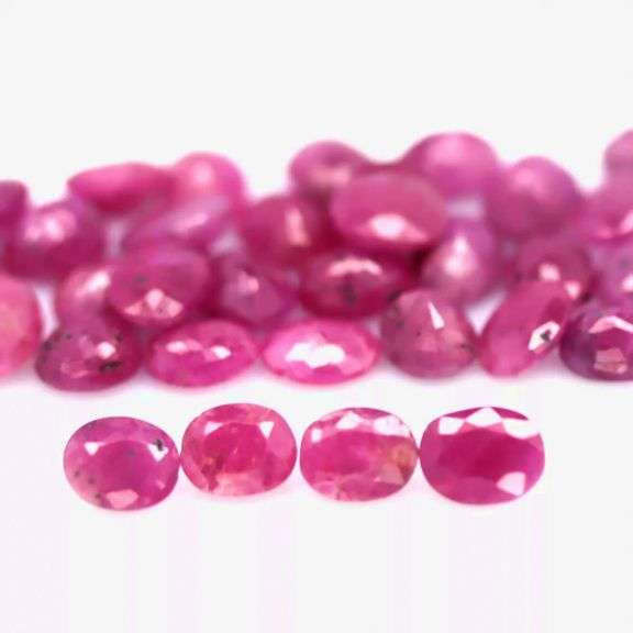 Vivid 14.45ct reddish pink Ruby set from Madagascar