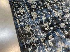 Beautiful Clasic Design Rug 8x10