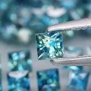 Heated only! 3.15ct princess cut Australian Sapphire set