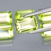 Brilliant 3.92ct 6pc set of matched emerald cut Peridot