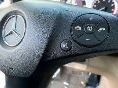 2011 Mercedes-Benz GLK-Class 4MATIC 4dr GLK 350