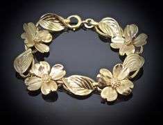 Lovely Vintage 14K Yellow Gold Dogwood Bracelet