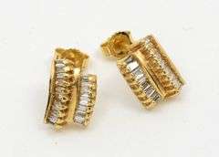 Lovely 114K YG Garnet Bracelet