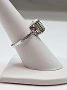 14 Kt White Gold 4.5 Ct VVs1 Emerald Green Fire Moissanite Ring