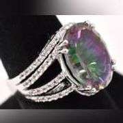 Marvelous 7.70CTS Mystic Quartz &. 0.83CTW White Topaz Ring in Sterling Silver