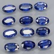 Excellent 3.53ct cornflower blue Sapphire set