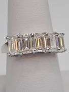 Sparkling 14 Kt White Gold Plate 5.07 Ct VVs1 F-G Simulated Diamond Ring