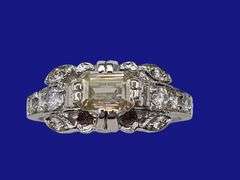 Beautiful 1 Ct VVs1 Peach Fire Moissanite Gemstone Ring