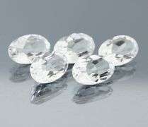 Glittering 15.25ct diamond white Topaz set