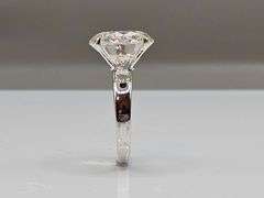Huge Rare 12 Ct VVs1 White E-F Simulated Lab Diamond Ring