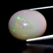 Ravishing 6.15ct snow white Welo Opal