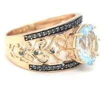 10kt Yellow gold oval Aquamarine and IR blue diamond ring