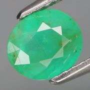 Tremendous color! .93ct vivid green Colombian Emerald