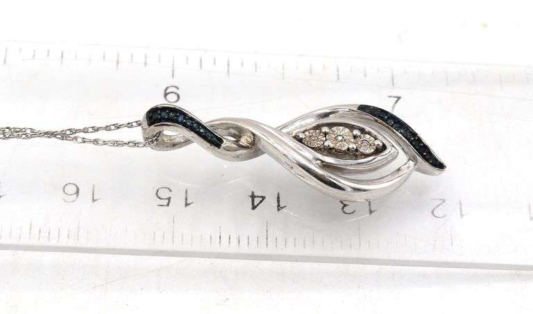 925 Sterling silver crystal pendant on chain necklace