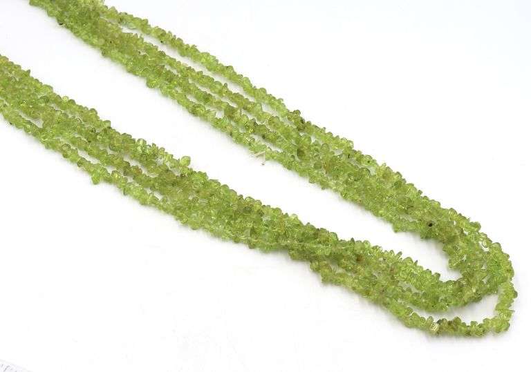 Group lot of 4 Peridot chip beads necklaces