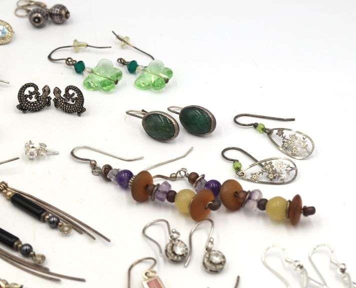 Group lot of Vintage 925 sterling silver earrings