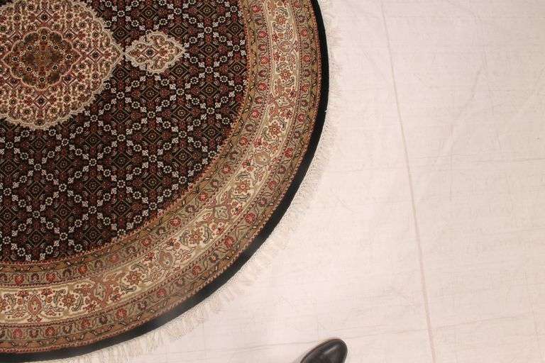 Handmade Round Mahi Design 5.0x 5.0