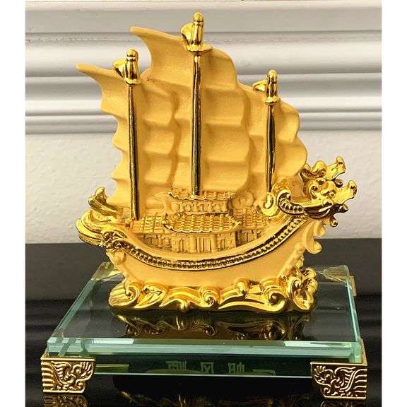 Golden Dragon Ship Fortune Collection