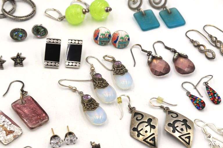 Group lot of Vintage 925 sterling silver earrings