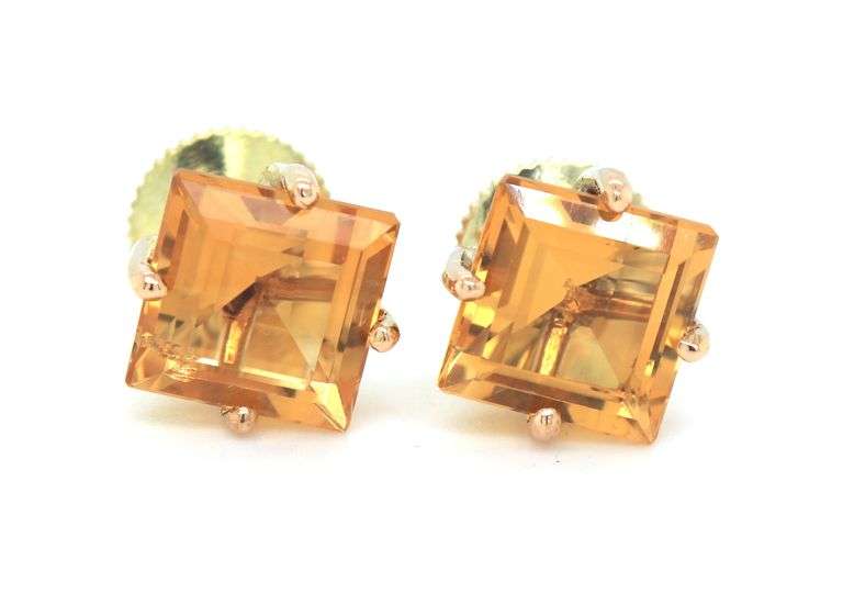 14kt Yellow gold 2ctw square citrine stud earrings