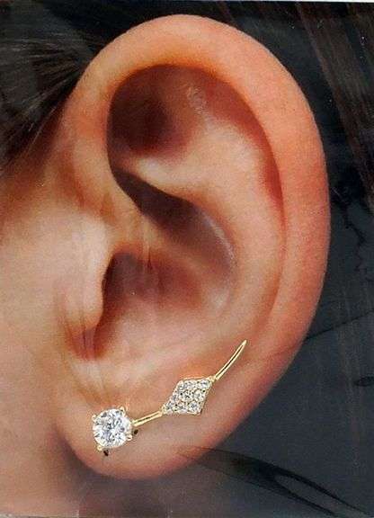 Beautiful 14k Gold and Cubic Zirconia Earrings
