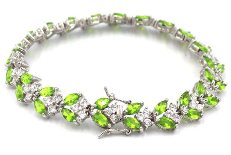 925 Sterling silver cubic zirconia leaf link bracelet