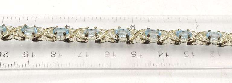 Group lot of 8 Vintage 925 sterling silver bracelets