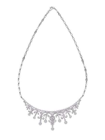 Beautiful large sterling silver dancing necklace