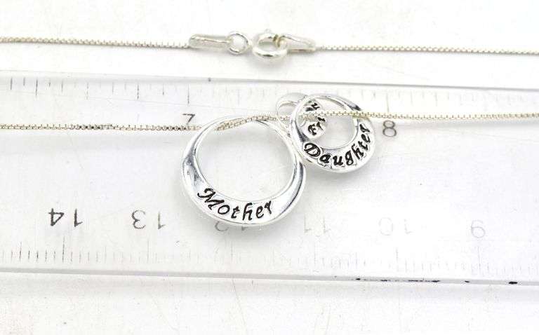 Group lot of Vintage 925 sterling silver 16 necklaces