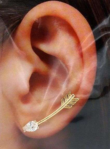 Beautiful 14k Gold and Cubic Zirconia Earrings
