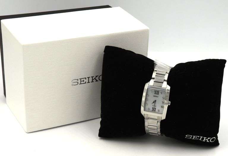Seiko Solar MOP diamond dial trank watch